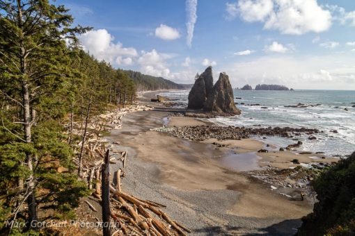 The view south, Rialto Beach, from the overland trail at Hole in the Wall