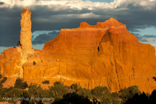 Sunset at Kodachrome State Park image of the sun reflecting off the rocks at Kodachrome State Park.