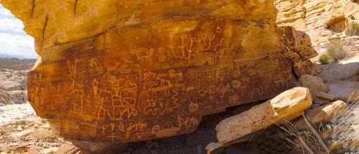 Newspaper Rock, Gold Butte National Monument Daytime photograph of Newspaper Rock, Gold Butte National Monument, Nevada